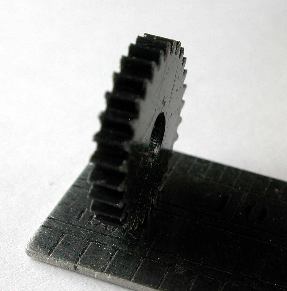 Spur Gear, 72DP x 29 Teeth x 10.8mm OD x 0.074" Face x 2.5mm Bore, Delrin