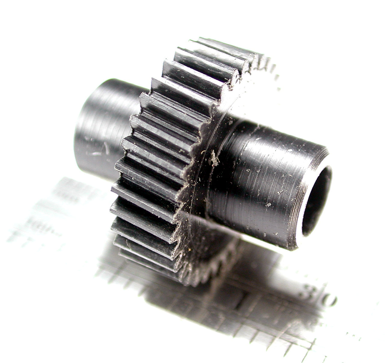 Worm Gear, 0.6mod x 33 Teeth x 21.0mm OD x 6mm Bore, Delrin