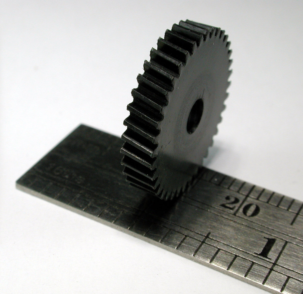 Worm Gear, 0.4mod x 38 Teeth x 16.0mm OD x 0.125" Face x 1/8" Bore, Delrin