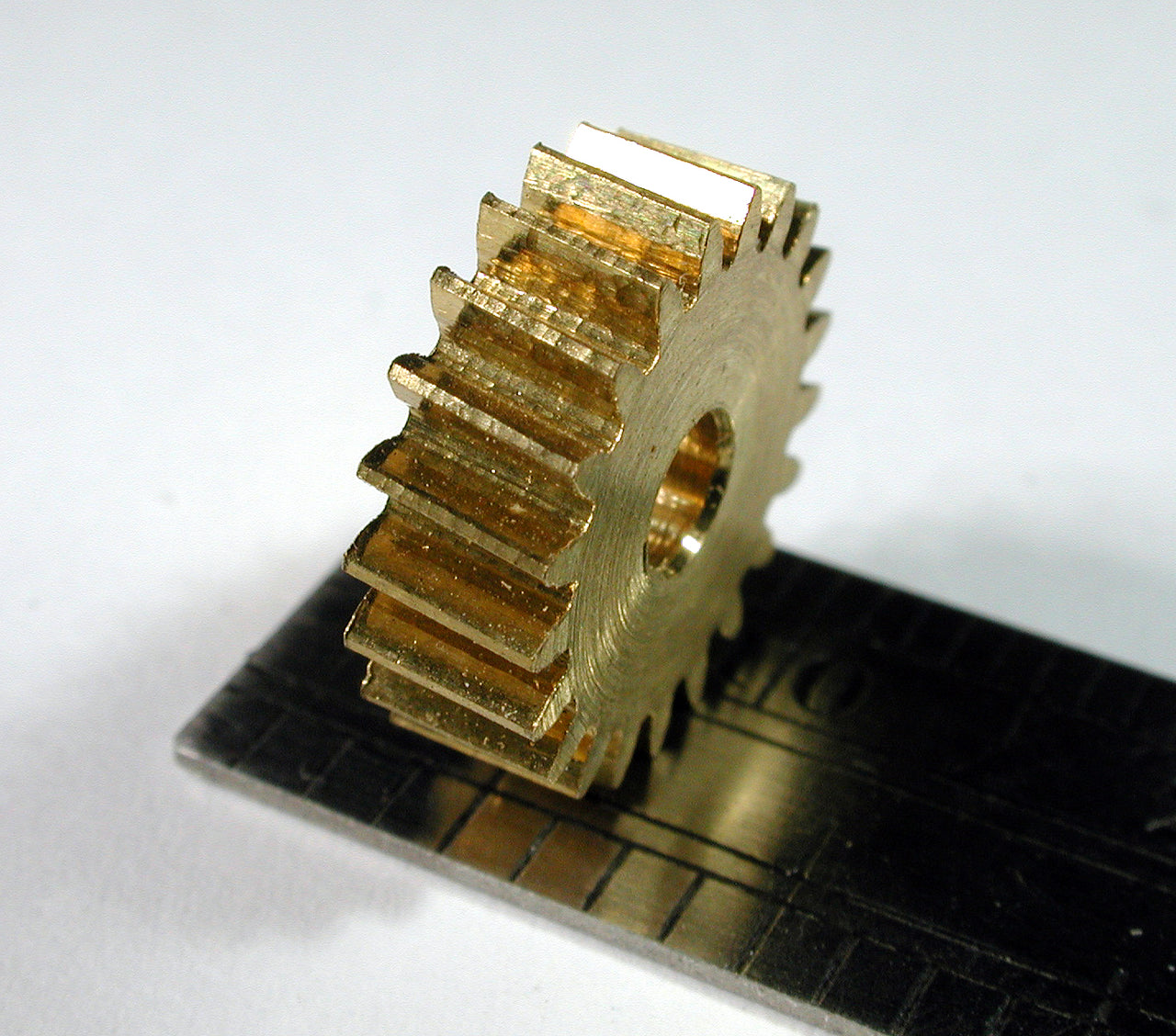 Worm Gear, 2 Lead, 48DP, 21 Teeth x 0.157" Face x 1/8" Bore, Brass