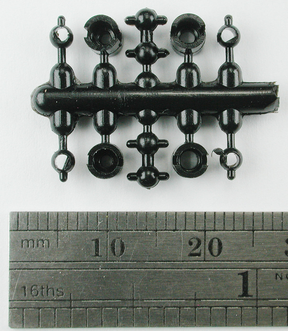 Driveline Universal Connector 2.0mm Shaft (1 Socket), 1.5mm Shaft (1 Socket), 1.2mm (2 Sockets)