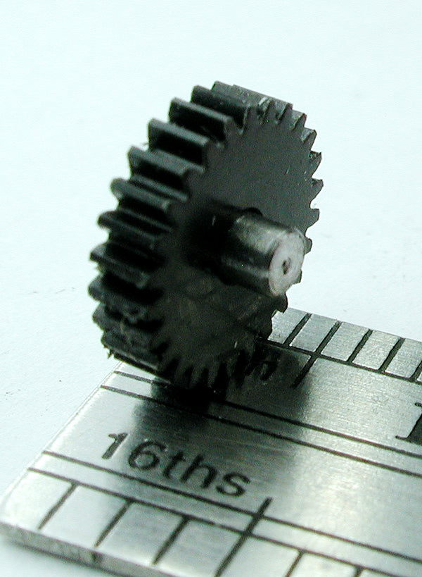 Worm Gear, 0.3mod x 26 Teeth x 8.4mm OD x 0.079" Face, Assembled on 2.0mm x 5.0mm Shaft, Delrin