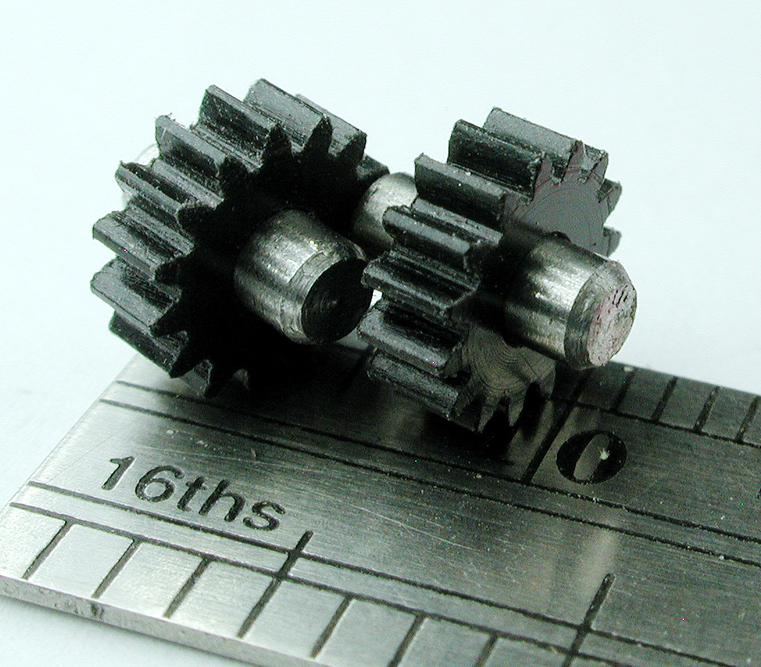Spur Gear, 0.4mod x 15 Teeth x 6.8mm OD x 0.093" Face x 2.5mm Bore, On Shaft (2/pkg)