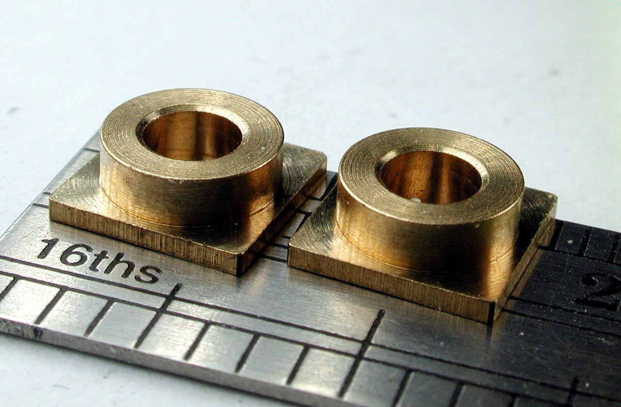 Bearing, Square, Flanged, 1/8" ID x 7.0mm OD x 0.100" L, Brass (2/pkg)